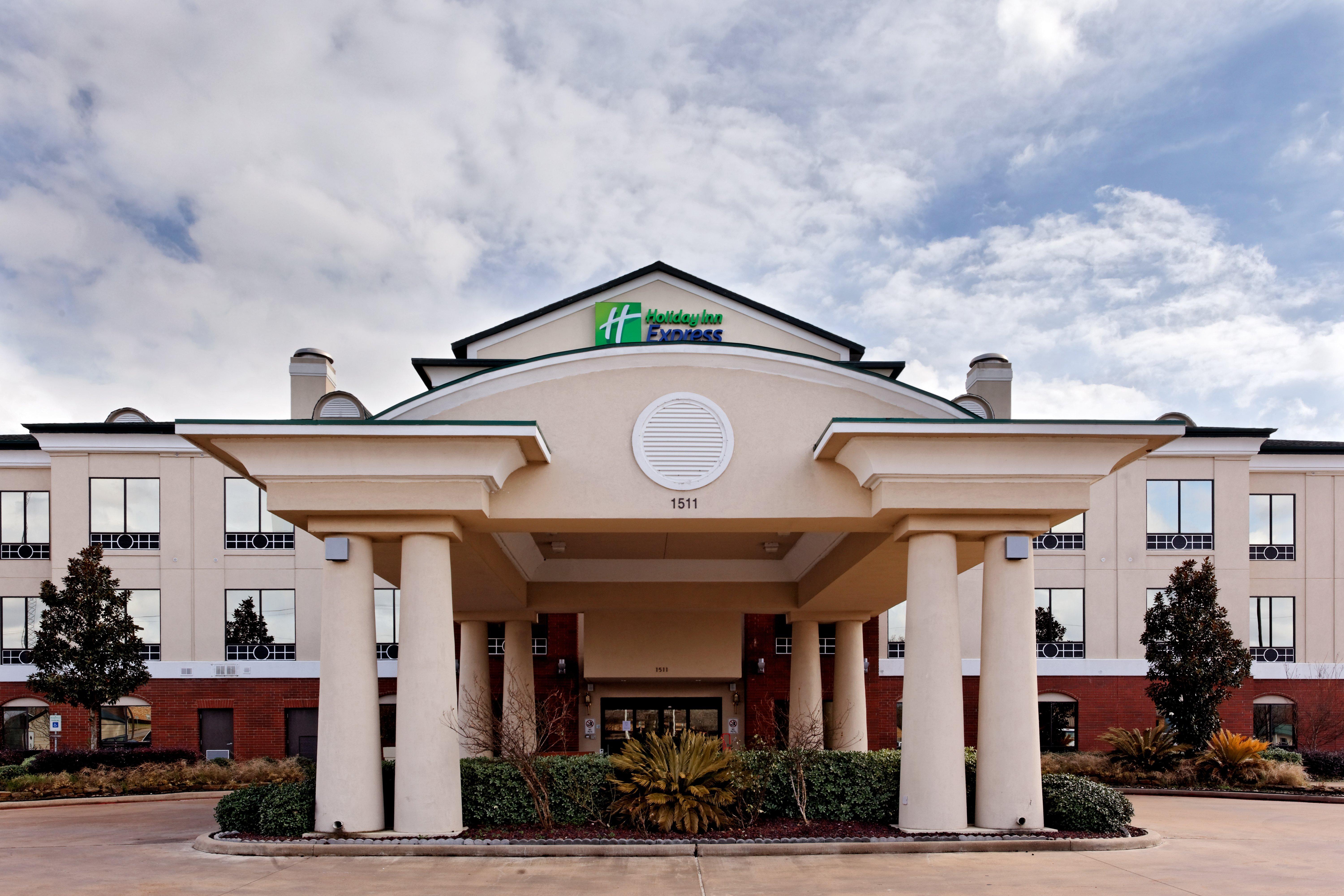Holiday Inn Express Crockett By Ihg Exterior foto