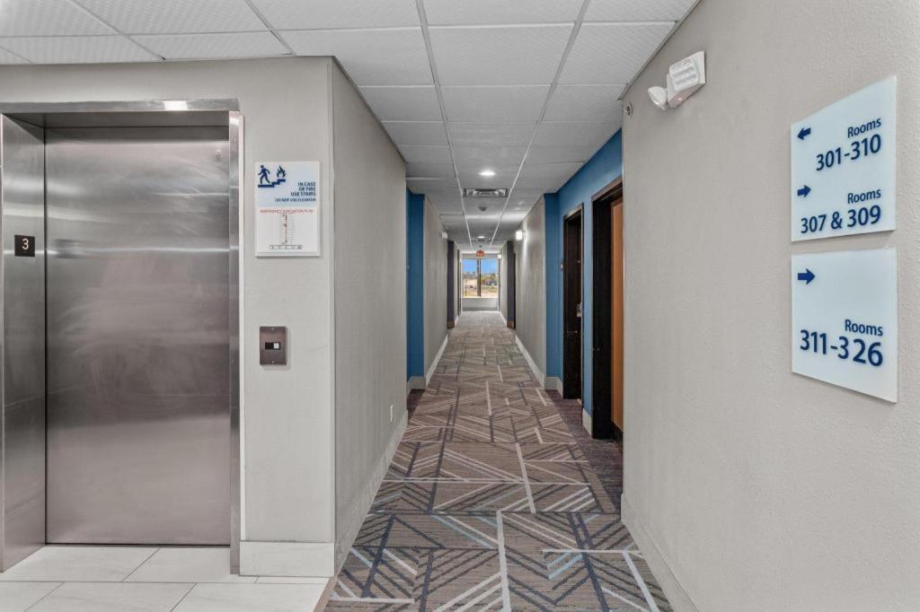 Holiday Inn Express Crockett By Ihg Exterior foto