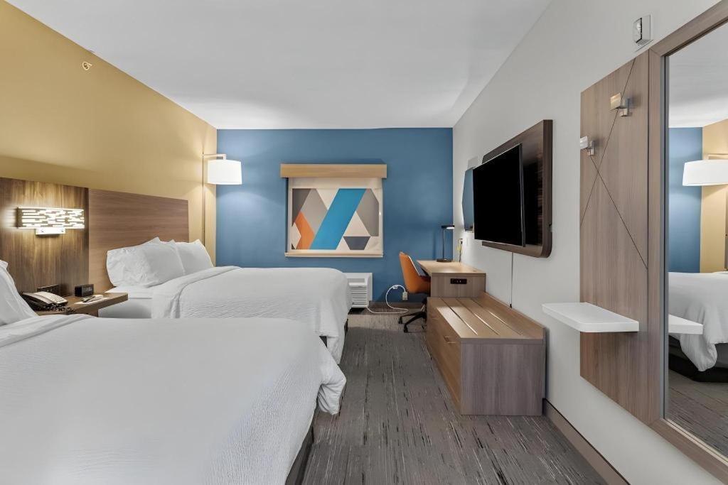 Holiday Inn Express Crockett By Ihg Exterior foto