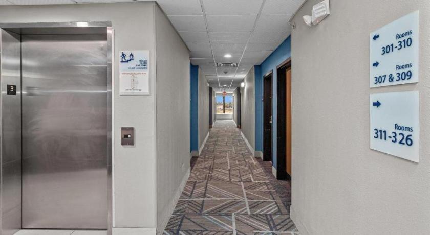 Holiday Inn Express Crockett By Ihg Exterior foto